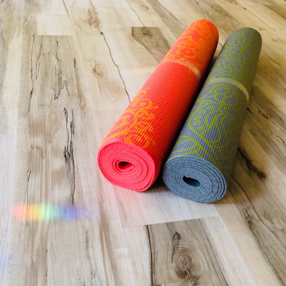 Mandala Print Yoga Mat - Picture 2 of 4